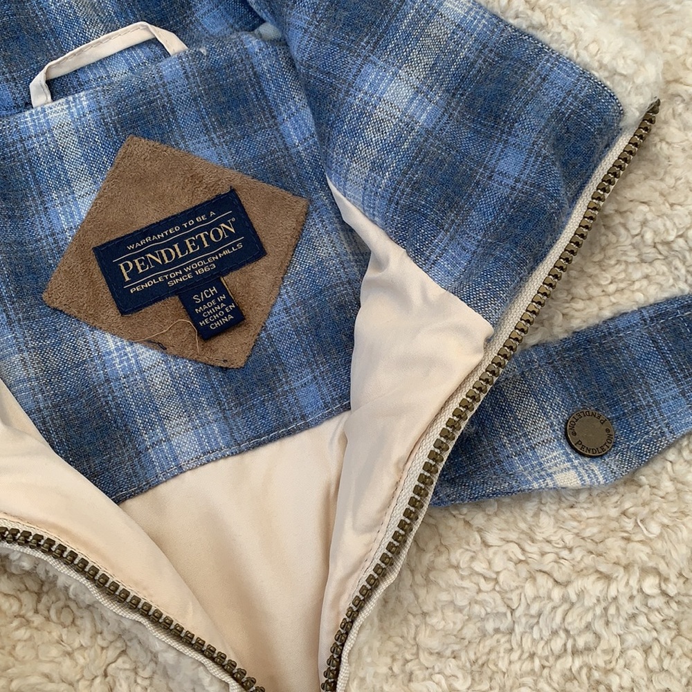 Pendleton | Women’s Plush Zip Jacket - image 5